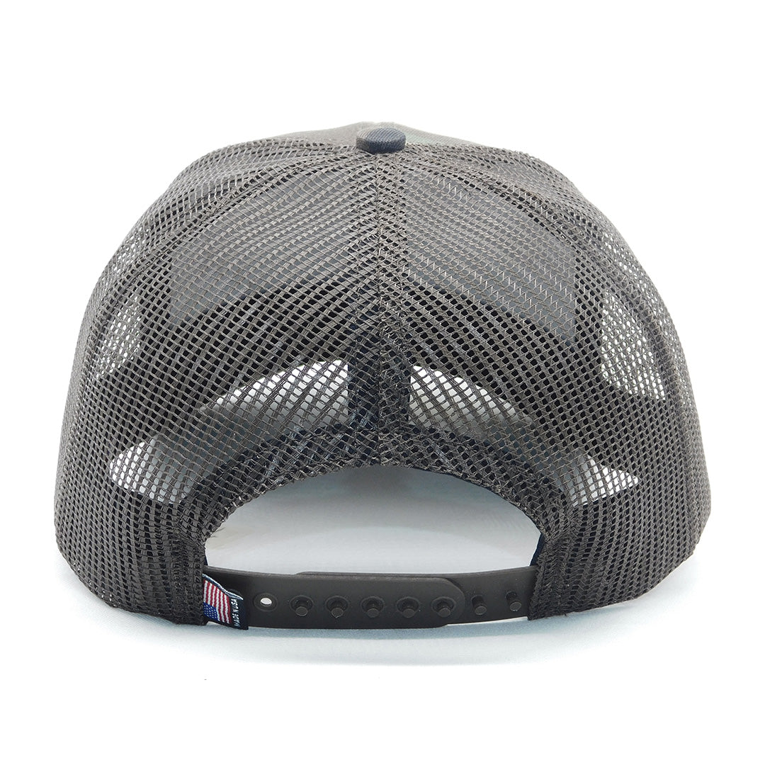 (USA 175) Contrasting Trucker Hat